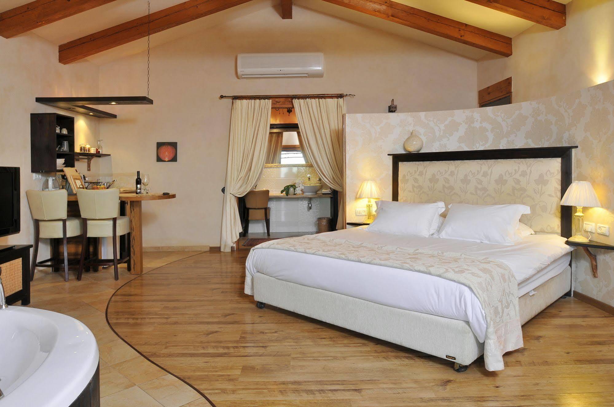 Cnaan Village Boutique Hotel & Spa Had Nes Exterior foto
