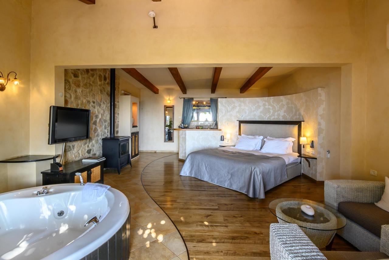 Cnaan Village Boutique Hotel & Spa Had Nes Exterior foto